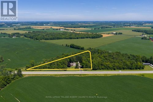 6186 Egremont Dr, Komoka, ON, N0L1R0 | Card Image