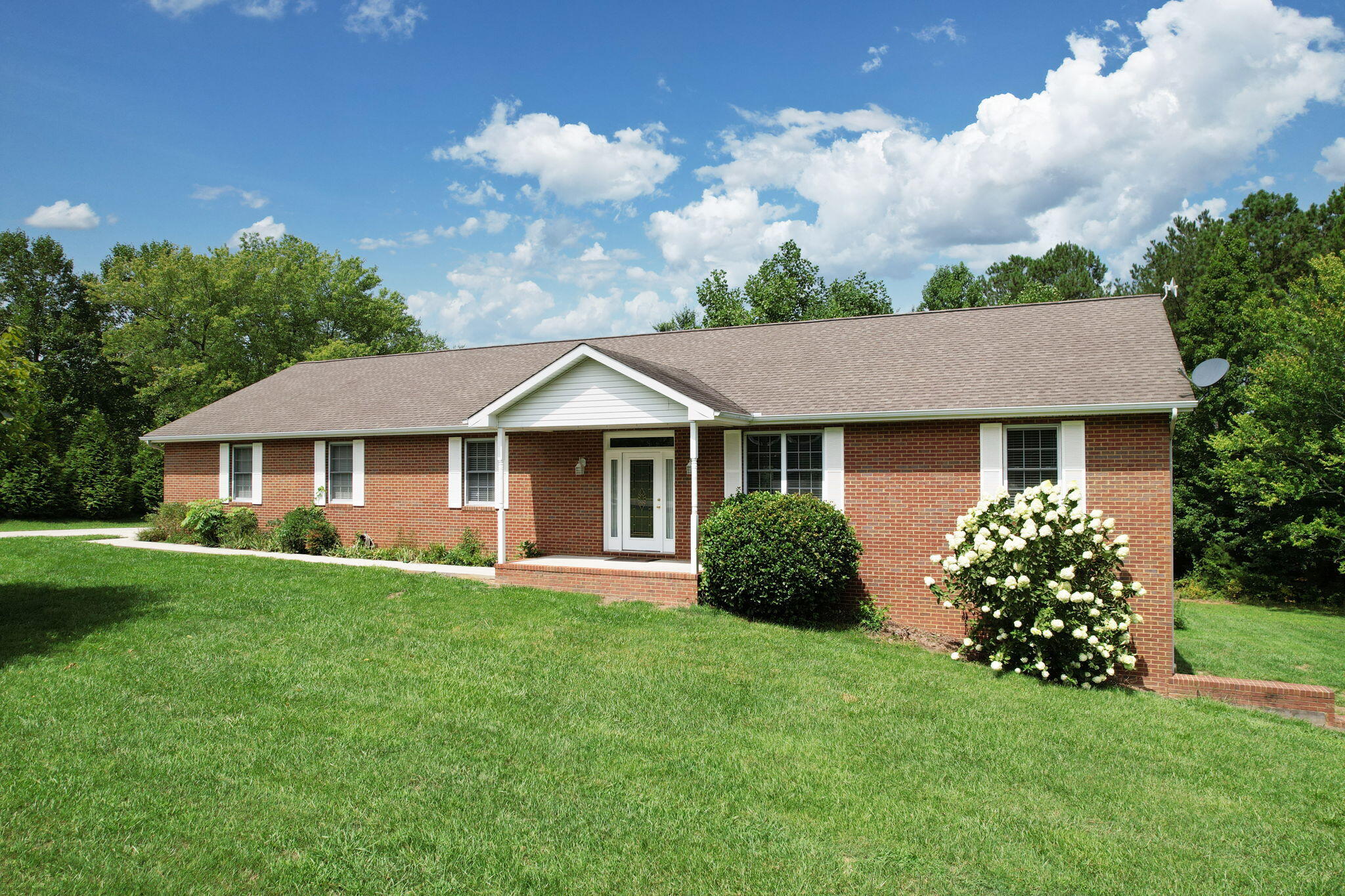 Tunnel Hill Rd, Cleveland, TN 37311