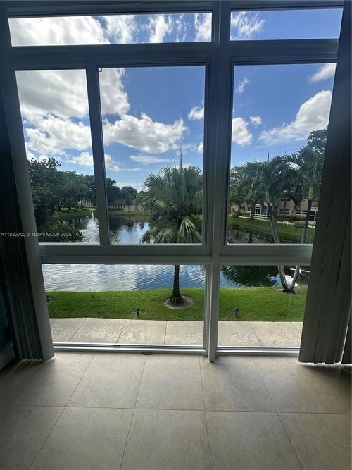 apt-206-3431 Nw 50th Ave, Lauderdale Lakes, FL, 33319-5337 | Card Image
