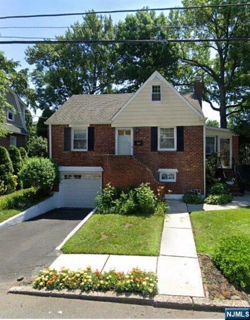 264 Beverly Hills Rd, Fort Lee, NJ, 07024-5601 | Card Image