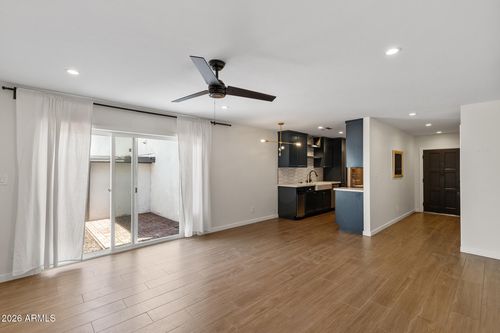 f-8586 E Indian School Rd, Scottsdale, AZ, 85251-4931 | Card Image