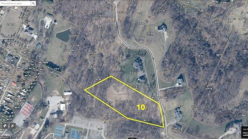 10 Bella Vista Dr, Vienna, WV, 26105-9402 | Card Image