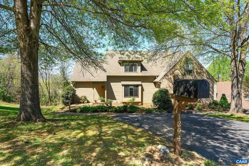 1294 Millpond Rd, CHARLOTTESVILLE, VA, 22902-8704 | Card Image