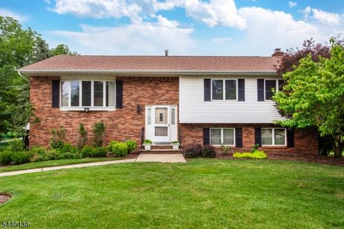 14 Hinchman Ave, Wayne, NJ, 07470-2314 | Card Image