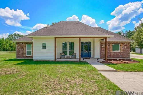 32759 Cane Market Rd, Walker, LA, 70785-4237 | Card Image