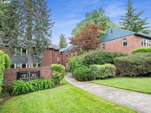 1-227 Ne 61st Ave, Portland, OR, 97213-3979 | Card Image