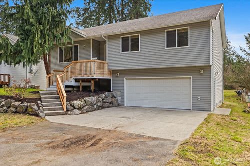 18128 115th Street Ne, Granite Falls, WA, 98252 | Card Image