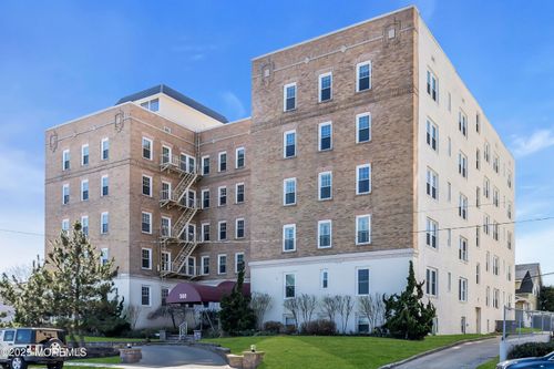 1e-500 Deal Lake Dr, Asbury Park, NJ, 07712-5175 | Card Image