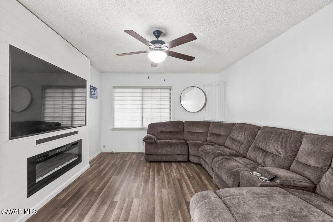Residential Lease in Sylmar 4