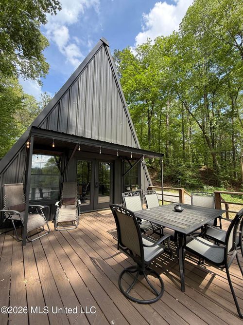 118 Turkey Creek Rd, Natchez, MS, 39120-9779 | Card Image