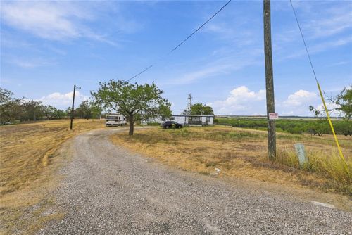 252 Mesa Road, Waxahachie, TX, 75167 | Card Image