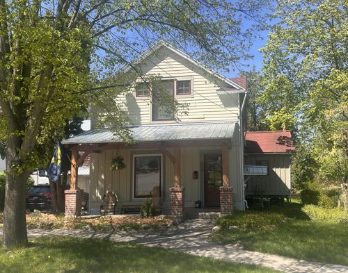 217 N Monroe Street, Rockford, MI, 49341 | Card Image