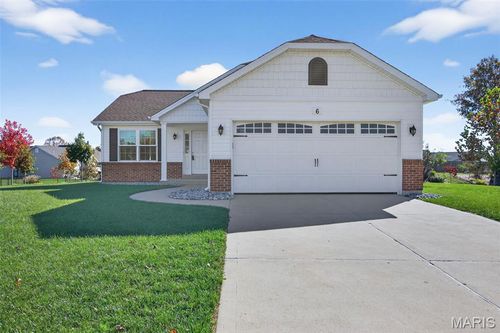 6 Raleigh Hill Ct, Wentzville, MO, 63385-7286 | Card Image