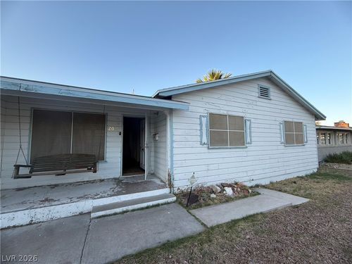 2015 Peyton Dr, Las Vegas, NV, 89104-2013 | Card Image