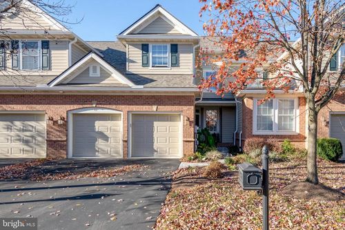 66 Farmview Ln, LITITZ, PA, 17543-8361 | Card Image