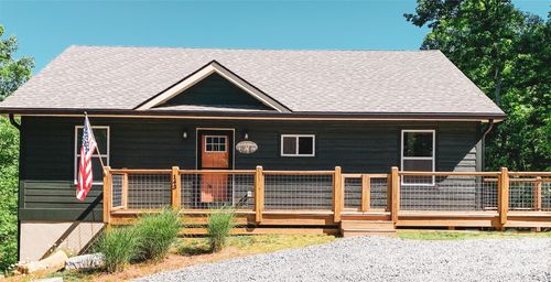 143 Eagles Ave, Lake Lure, NC, 28746-0524 | Card Image