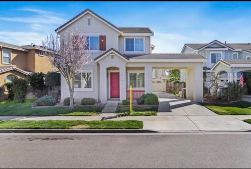 557 Stetson Dr, Oakdale, CA, 95361-8689 | Card Image