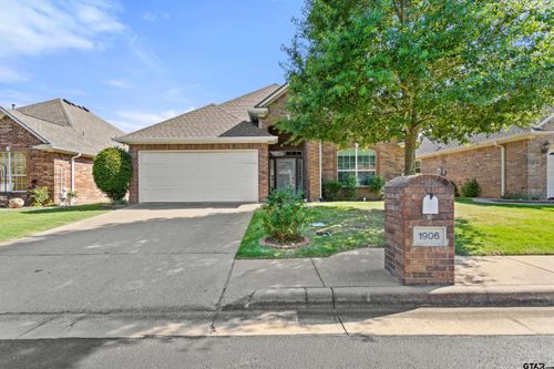 1906 Hollyglen Dr, Tyler, TX, 75703-3394 | Card Image