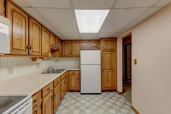 8331 Harrison-10 | Image 10