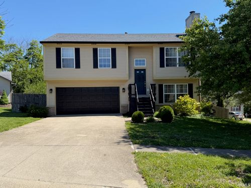 2607 S Southern Pines Ct, Bloomington, IN, 47403-3414 | Card Image