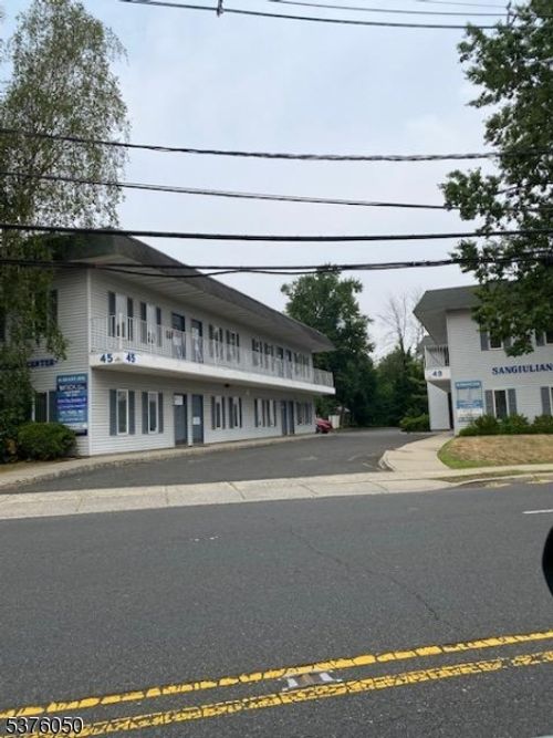 45 Brant Ave, Clark, NJ, 07066-1562 | Card Image