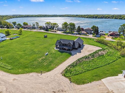19347 Lake Volney Cir, Le Center, MN, 56057-4254 | Card Image