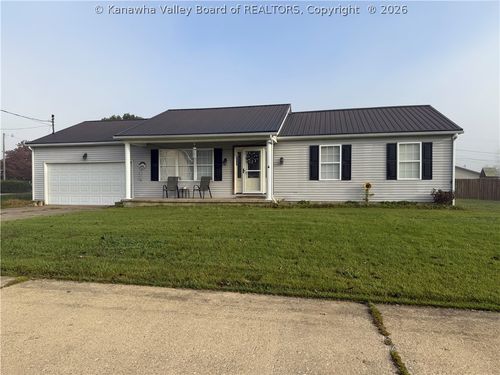 473 Hawthorne Ln, Point Pleasant, WV, 25550-3343 | Card Image