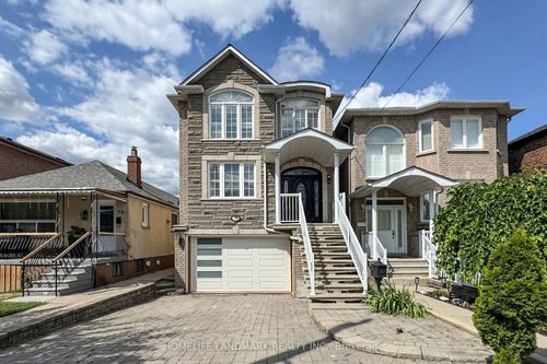 72 Branstone Rd, York, ON, M6E4E4 | Card Image