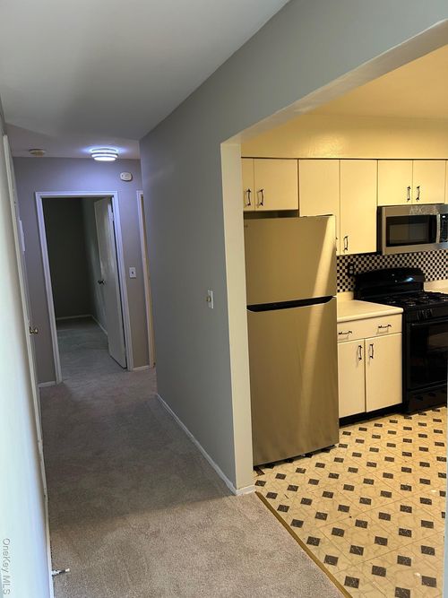 220-220 Sneden Pl, Spring Valley, NY, 10977-3973 | Card Image