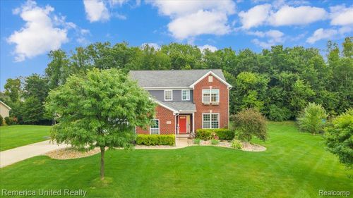 1211 Xanadu Ct, Brighton, MI, 48114-8201 | Card Image