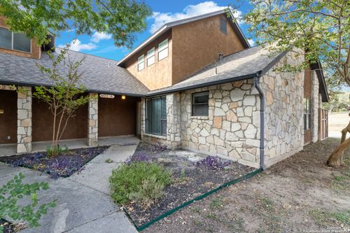 401 Thetford, San Antonio, TX, 78254 | Card Image