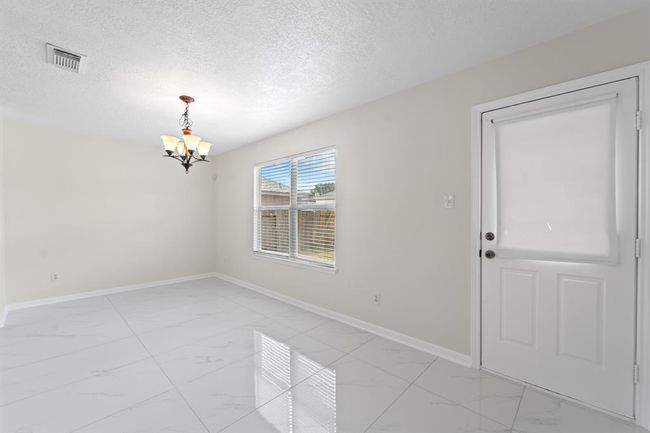 1022 Vera Cruz Dr, House other with 6 bedrooms, 4 bathrooms and 2 parking in Rosenberg TX | Image 11