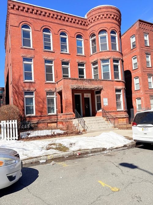 183-179-183 Walnut St, Holyoke, MA, 01040-4307 | Card Image