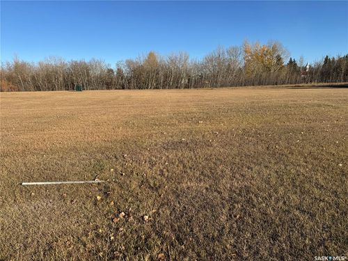 540 &amp; 550 Park St, Cut Knife, SK, S0M | Card Image