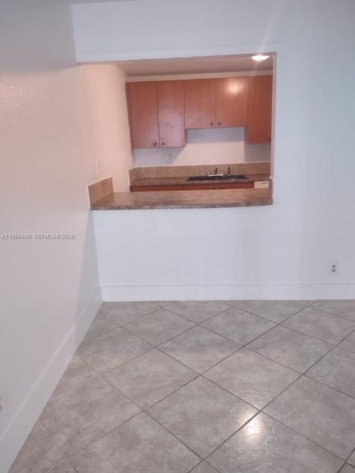 apt-101-1880 N Congress Ave, West Palm Beach, FL, 33401-1639 | Card Image