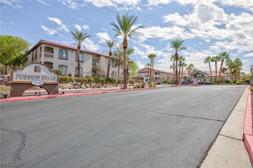 1822-2305 W Horizon Ridge Pkwy, Henderson, NV, 89052-5764 | Card Image