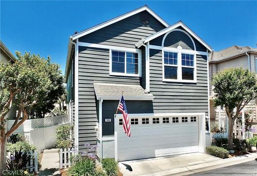 1566 Plymouth Ln, San Pedro, CA, 90732 | Card Image