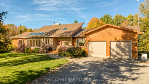 1648 Ramsay Con 3a Road, Mississippi Mills, ON, K0A1A0 | Card Image