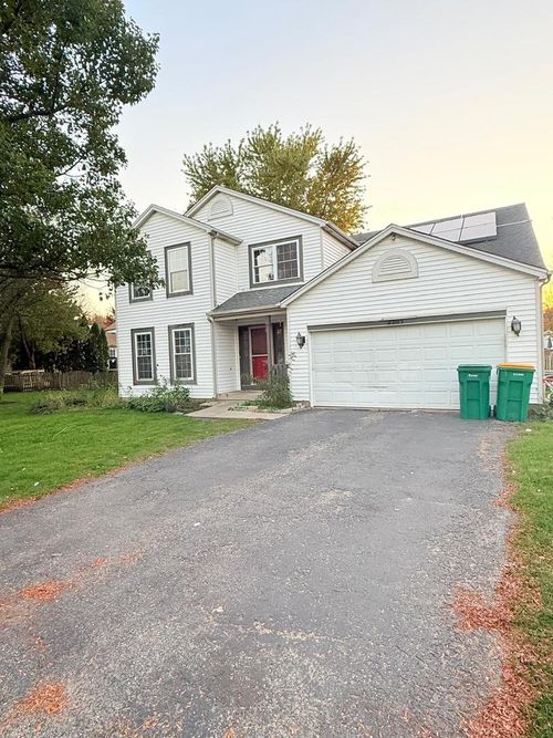 2203 Portside Lakes Ct, Plainfield, IL, 60586-6252 | Card Image