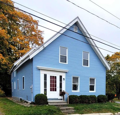 30 Elm Street, Old Town, ME, 04468 | Card Image