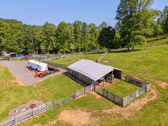 688 Gibson Knob Rd, Home with 0 bedrooms, 0 bathrooms and null parking in Laurel Fork VA | Image 10