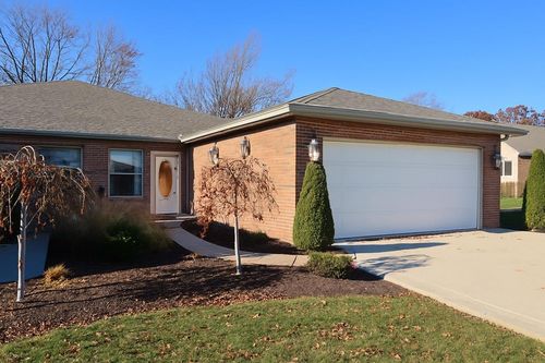 1111 Bogey Dr, Ontario, OH, 44903-6526 | Card Image