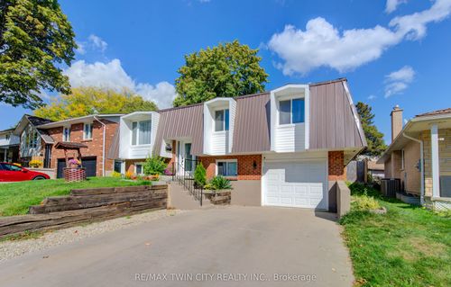 320 Country Hill Dr, Kitchener, ON, N2E2C2 | Card Image