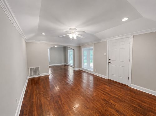 3846 Davila Dr, Dallas, TX, 75220-3710 | Card Image