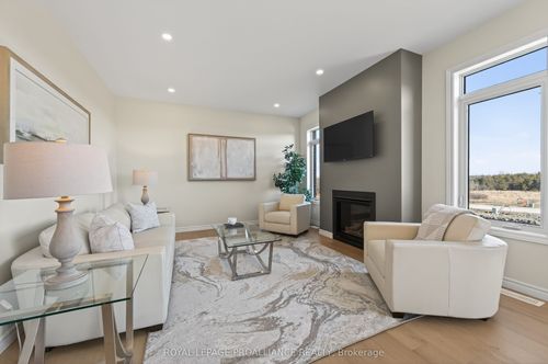 14 Peace River St, Belleville, ON, K8N0V4 | Card Image