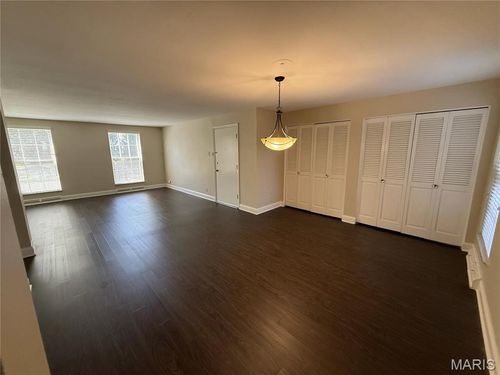1130 S Mason Rd, Saint Louis, MO, 63131-1039 | Card Image