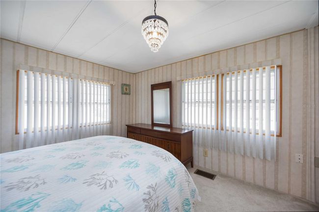 Primary Bedroom | Image 16