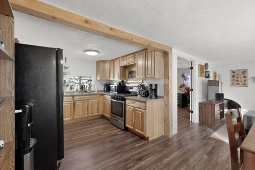 915 22nd St Nw, Albuquerque, NM, 87104-2018 | Card Image