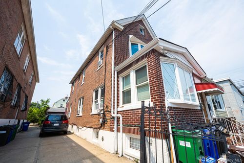 38-26 55th St, Woodside, NY, 11377 | Card Image