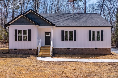 3135 Irvington Rd, Irvington, VA, 22480 | Card Image